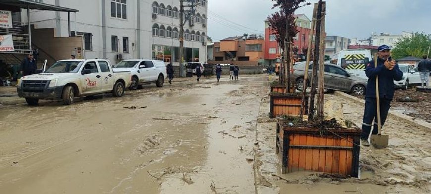 Osmaniye'deki sel felaketi sonrası harekete geçildi! Bakan Göktaş: 2 milyon lira tutarında kaynak aktardık