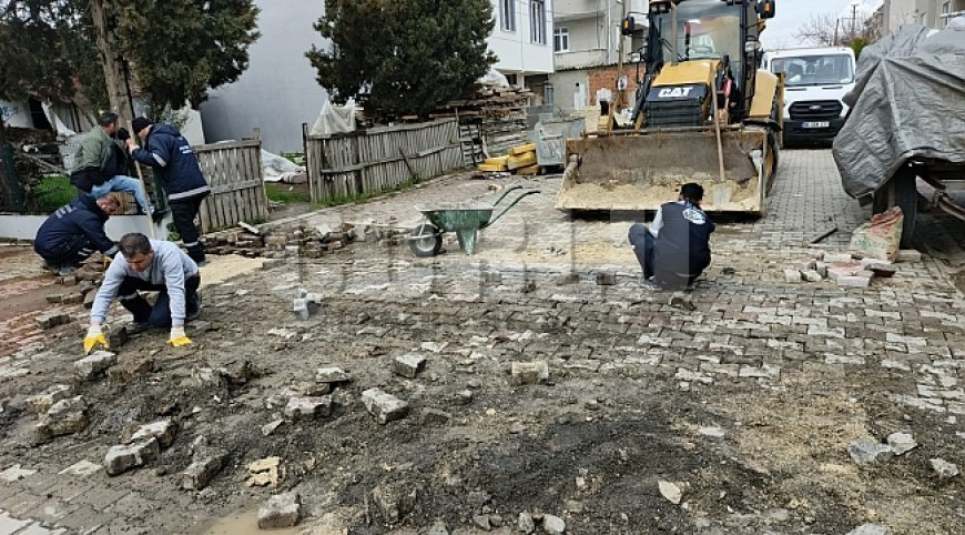 ERGENE’DE YOL VE KALDIRIM ÇALIŞMALARI ARALIKSIZ SÜRÜYOR