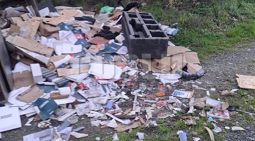 ÇORLU’NUN AZ SAYIDA KALAN AĞAÇLIK ALANLARINDAN BİRİ ÇÖPLÜĞE ÇEVRİLDİ