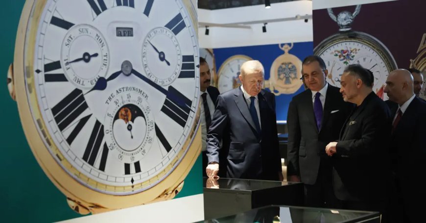 Cumhurbaşkanı Erdoğan "Muhteşem Cep Saatleri Koleksiyonu" sergisini ziyaret etti