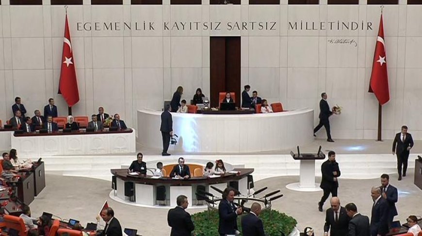 TBMM'de 23 Nisan Özel Oturumu! Çocuklar Meclis'te