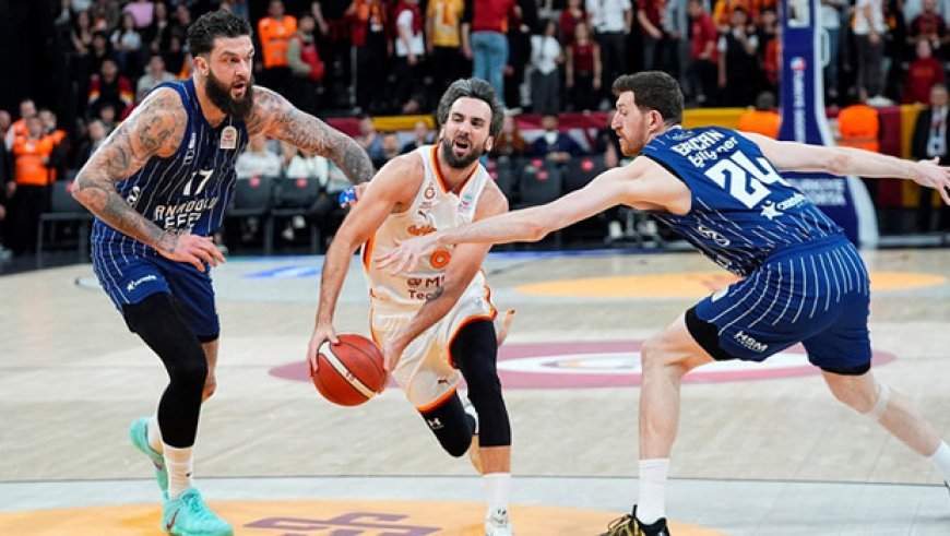 Anadolu Efes, Galatasaray'ı deplasmanda yendi!