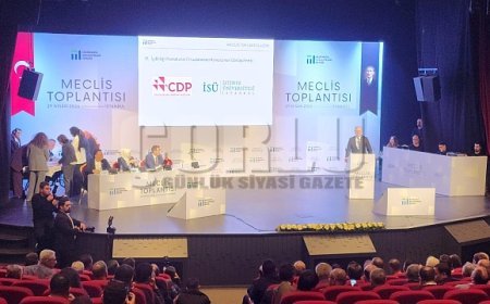 Başkan Sarıkurt, Marmara Belediyeler Birliği Encümen Üyeliğine Seçildi