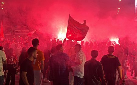 Türkiye'nin dört bir yanındaki Galatasaraylı taraftarlar şampiyonluğu böyle kutladı!