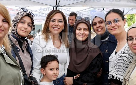 CANDAN BAŞKAN ÇERKEZKÖY’DE ANNELERİN MUTLULUĞUNA ORTAK OLDU