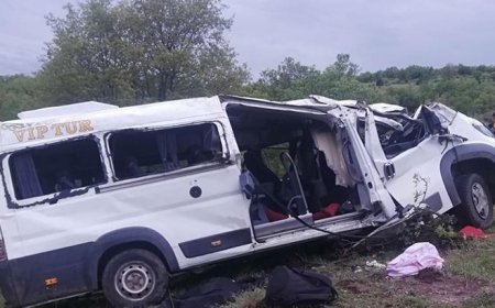 Yozgat'ta feci kaza! Öğrenci servisi devrildi: 3 ölü