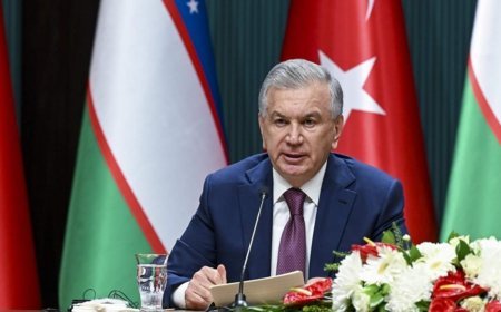 Özbekistan Cumhurbaşkanı Mirziyoyev'den Türk dünyasında dijital entegrasyon çağrısı!