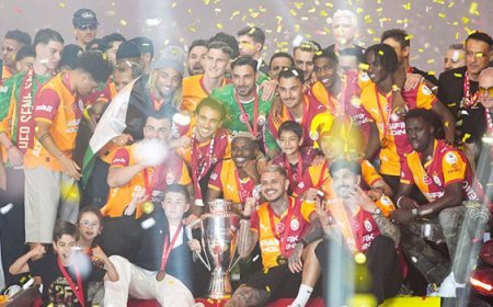 Şampiyon Galatasaray'dan 4x4'lük kutlama!