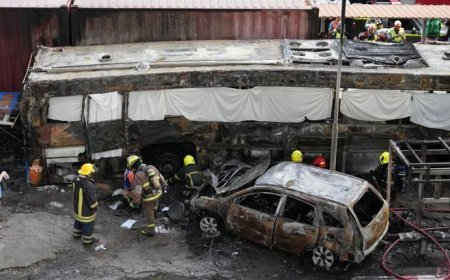 Bangkok’ta yük treni yolcu otobüsüne çarptı: 8 ölü, 20’den fazla yaralı