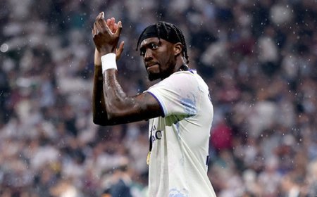 Tammy Abraham futbol tarihine geçti!