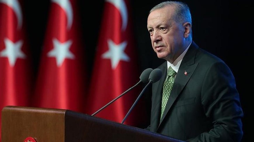 Cumhurbaşkanı Erdoğan, Galatasaray'ın şampiyonluğunu tebrik etti
