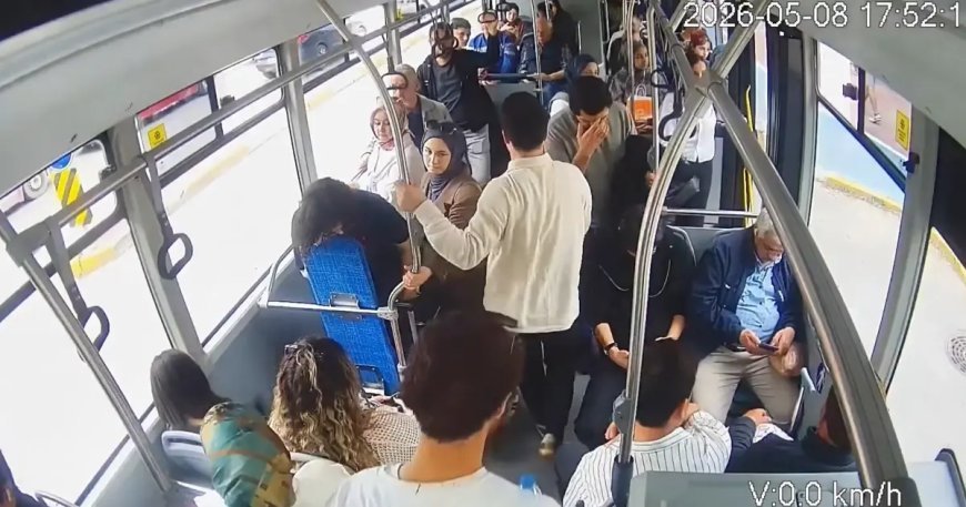 Şoför sürdü, sağlık çalışanı müdahale etti: Otobüste panik anlar