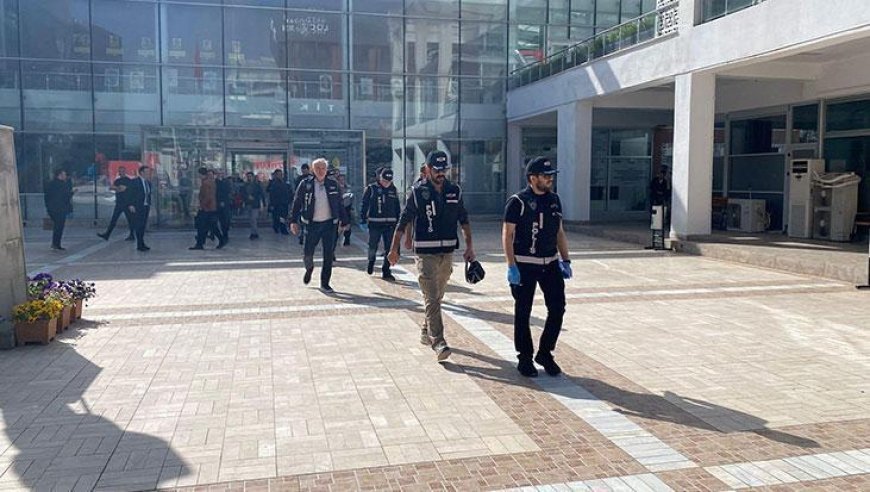 Kripto hesaplar, sahte faturalar... Eskişehir’de Tepebaşı Belediyesi'ne yolsuzluk operasyonu