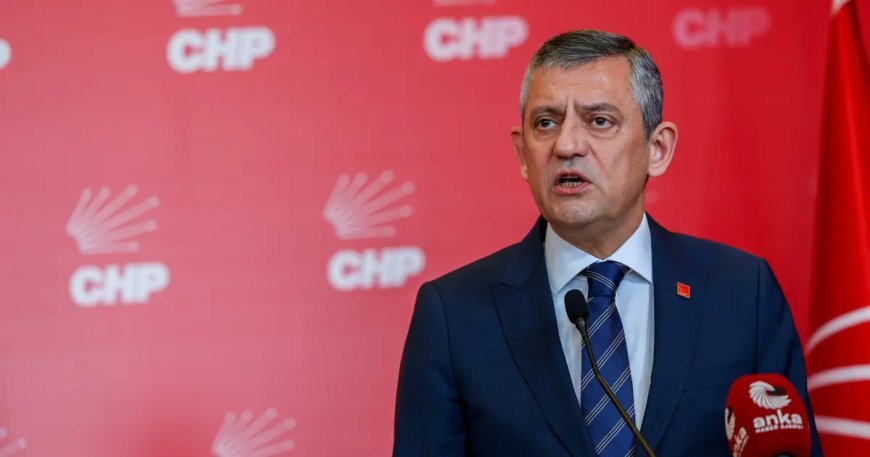 CHP Genel Merkezi'nde tahliye gerginliği. Özgür Özel: Buradan çıkmayacağız